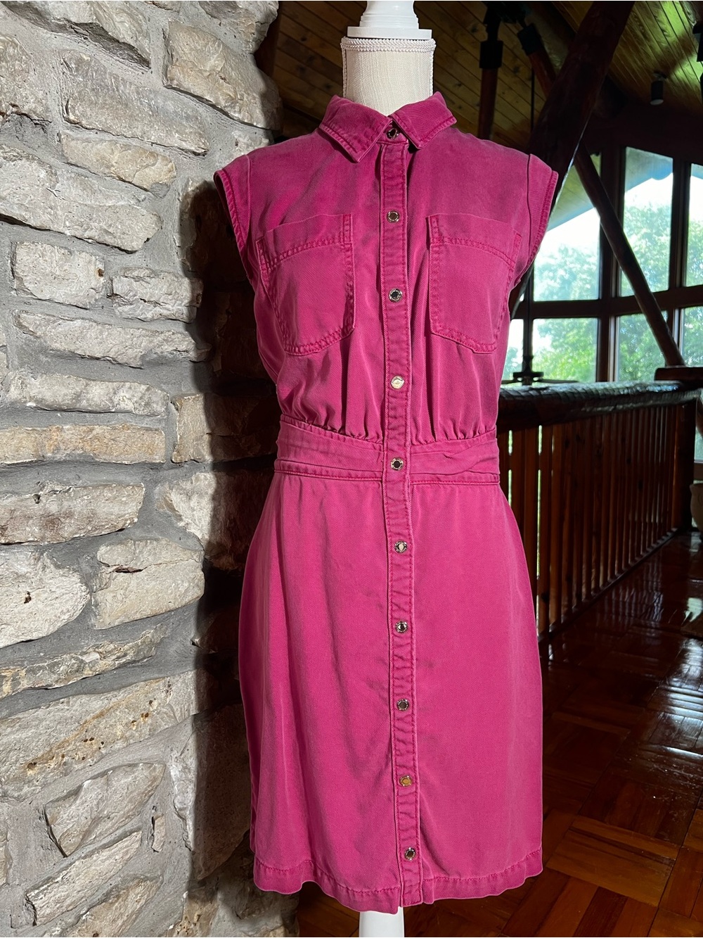 White House Black Market Sleeveless Button-Front Fuchsia Dress